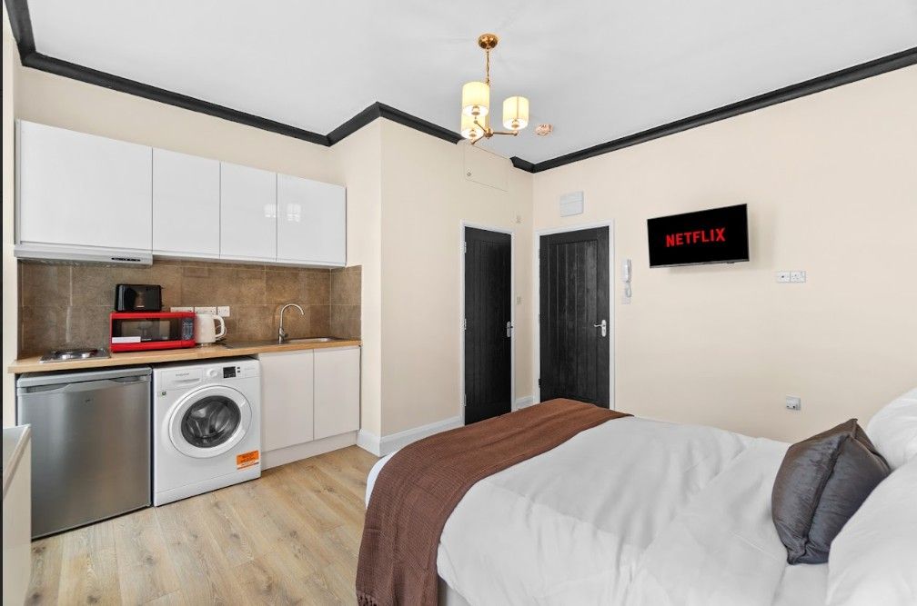 Property photo 3 of 9