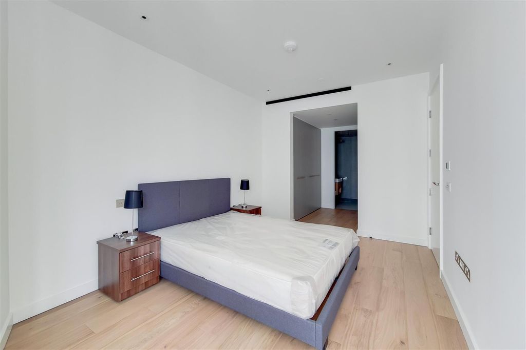Property photo 3 of 12 3_Main Bedroom-0.Jpg