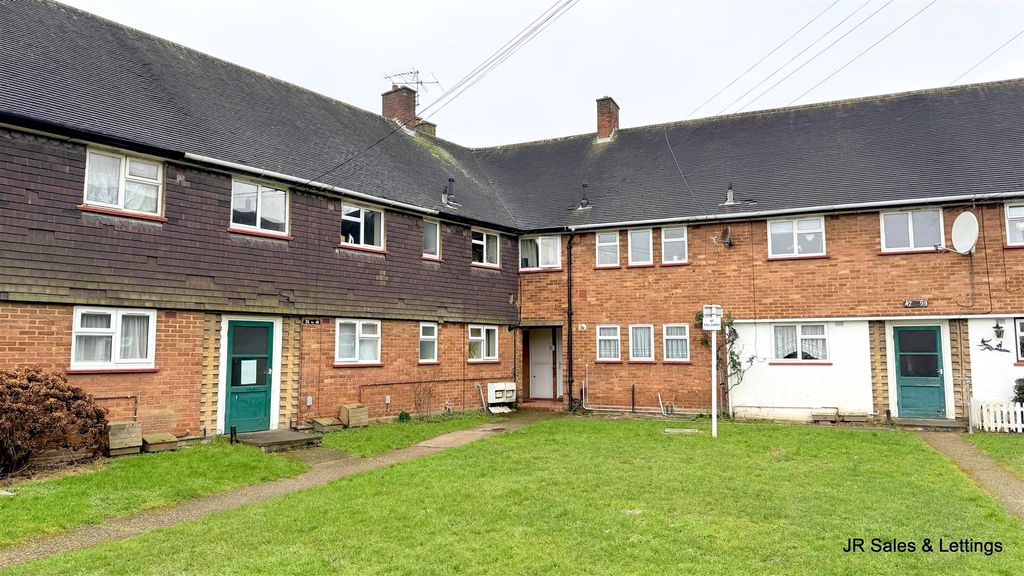 Property photo 1 of 9 Front