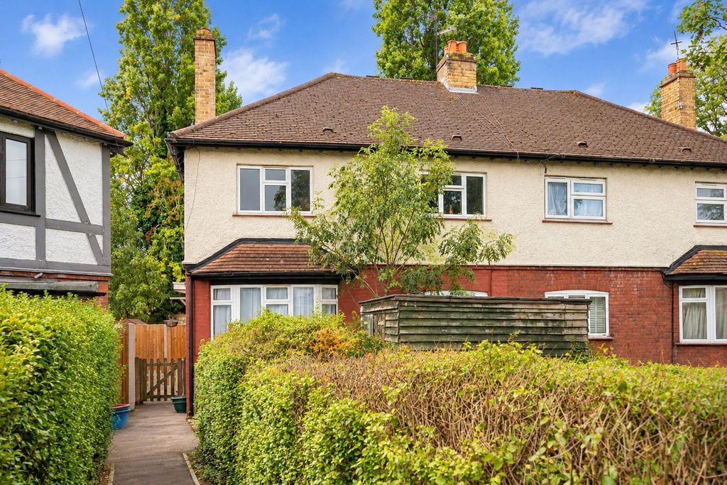 Property photo 1 of 9