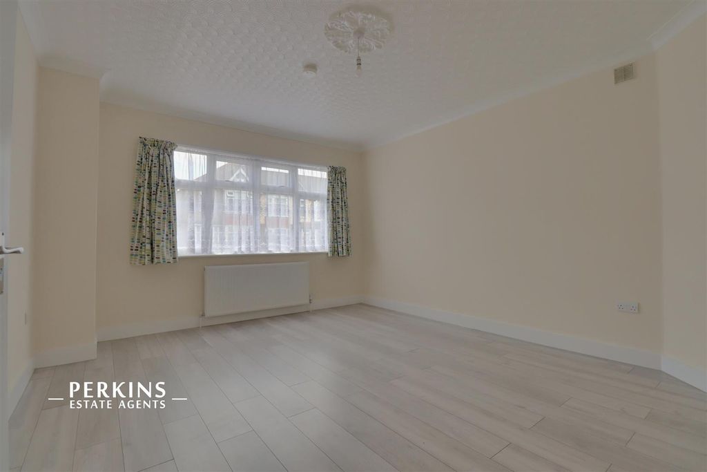 Property photo 3 of 9 Rec 1.Jpg