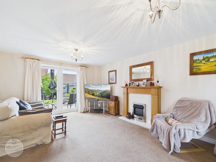 Property photo 3 of 19