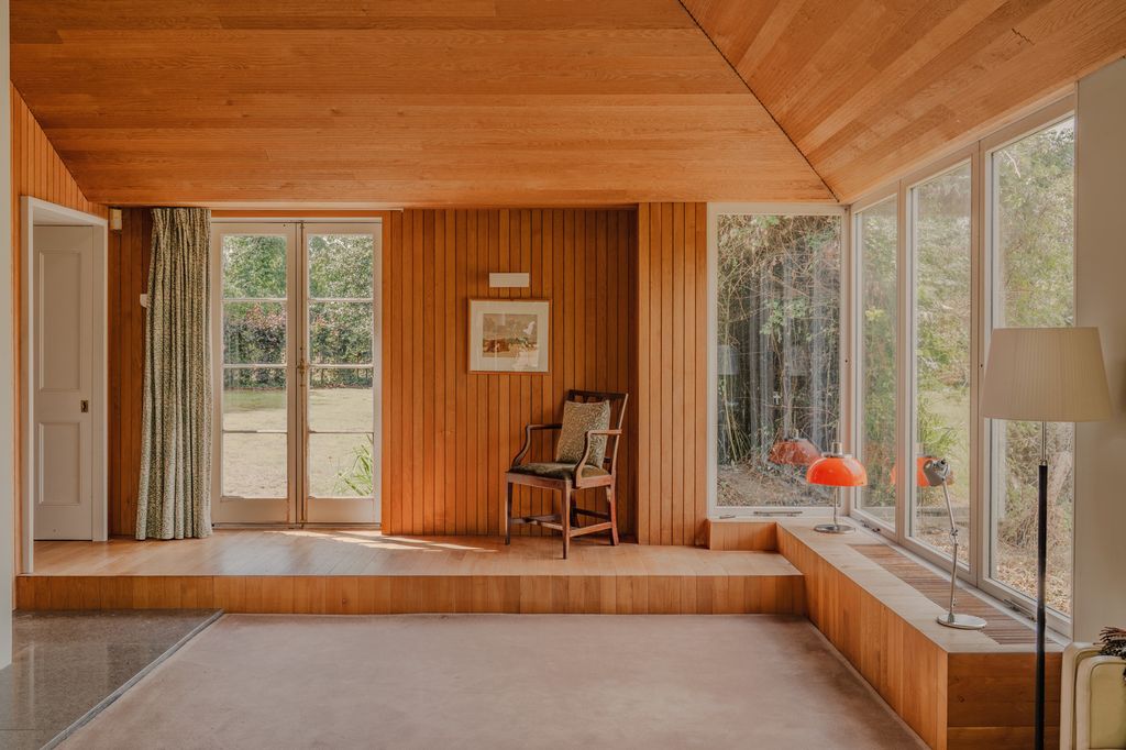 Property photo 1 of 32 301864 - _A740596-Hdr.Jpg