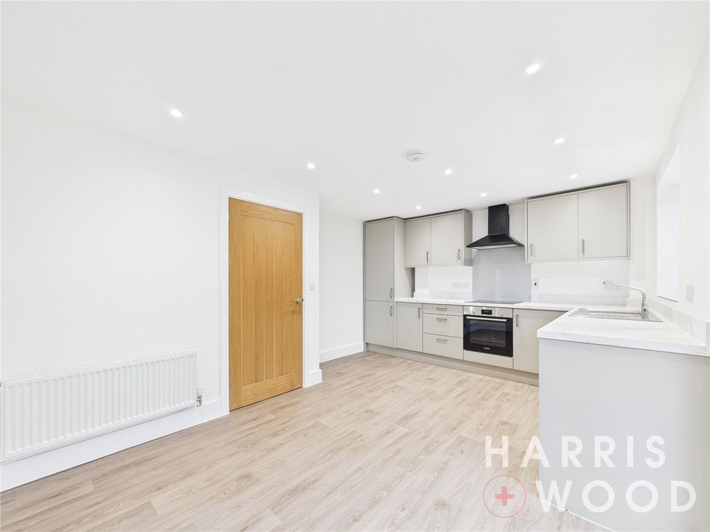 Property photo 3 of 19 Picture No. 16