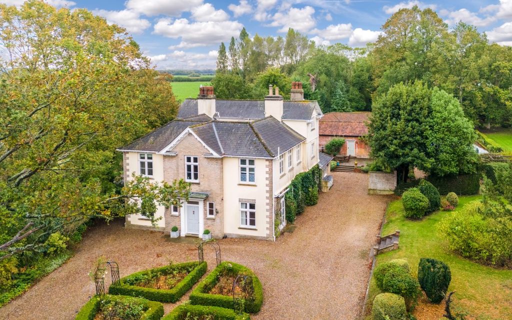 Property photo 1 of 42 Hacheston Lodge - Main-2