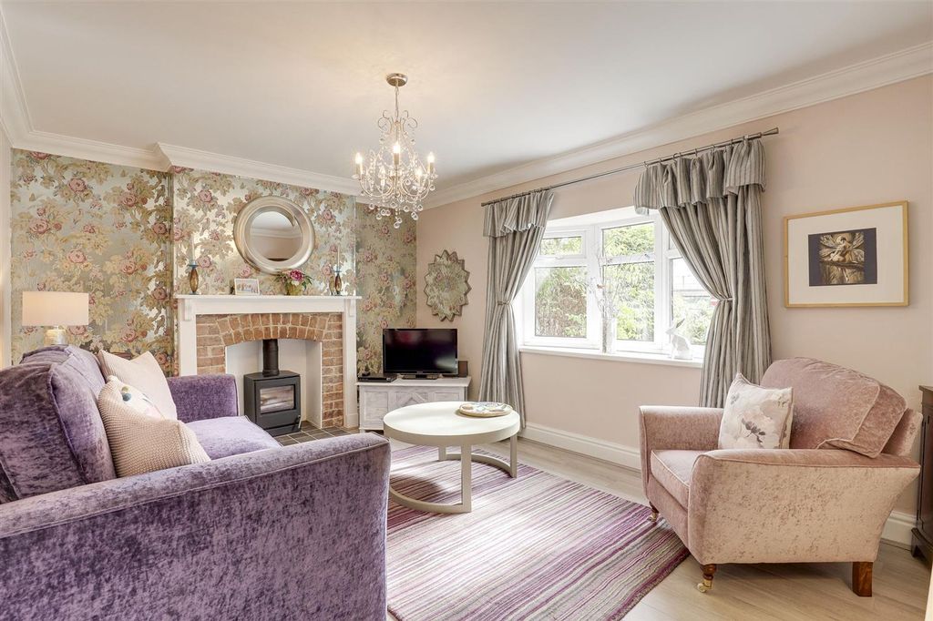 Property photo 3 of 29