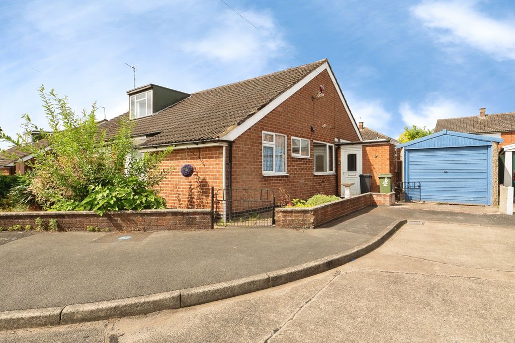 Property photo 1 of 16 Pbox-Img.Jpg