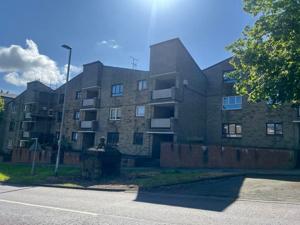 Property photo 2 of 3