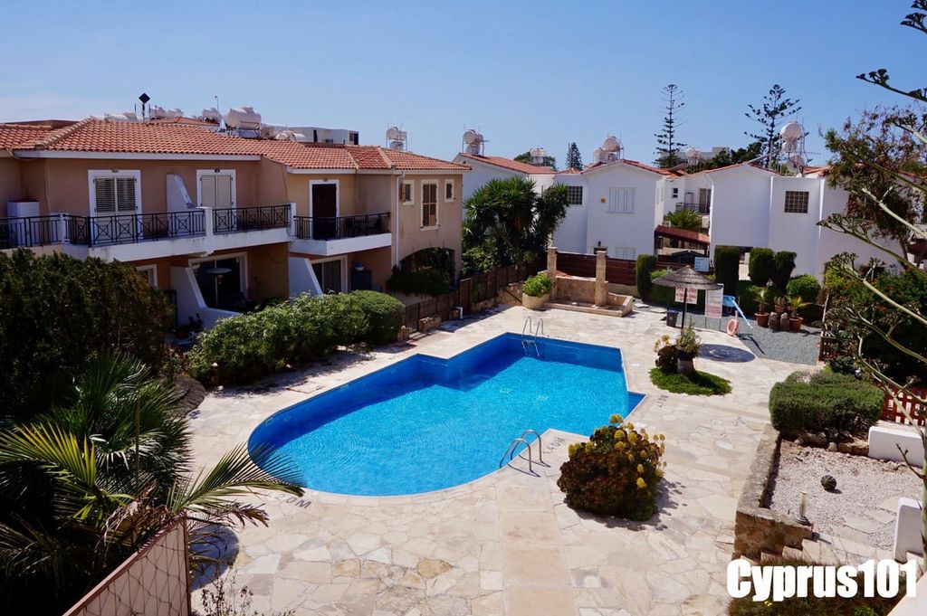 Property photo 1 of 28