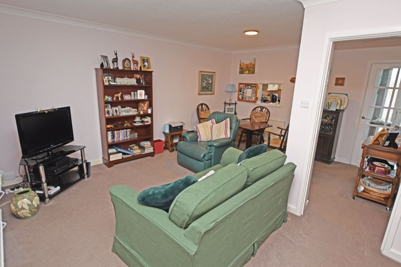 Property photo 3 of 12 Photo 5