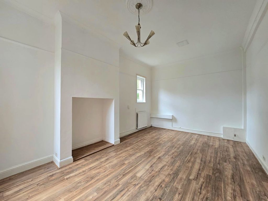 Property photo 3 of 3