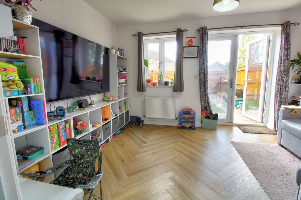 Property photo 2 of 13 A1