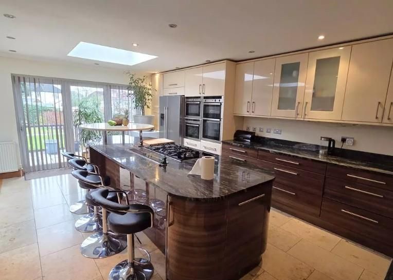 Property photo 1 of 12 Marble Worktops In Kitchen Area