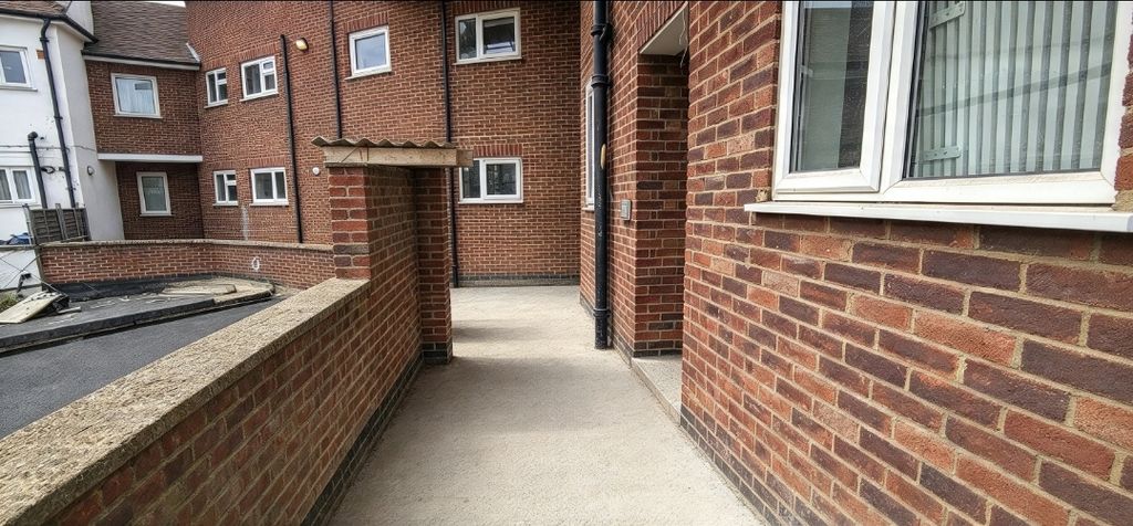 Property photo 2 of 14 Photo 1
