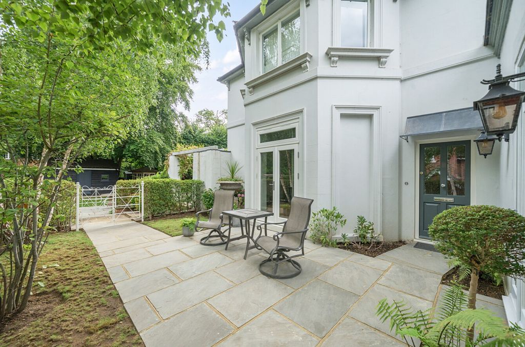 Property photo 1 of 23 1328456-4-687Fb70...