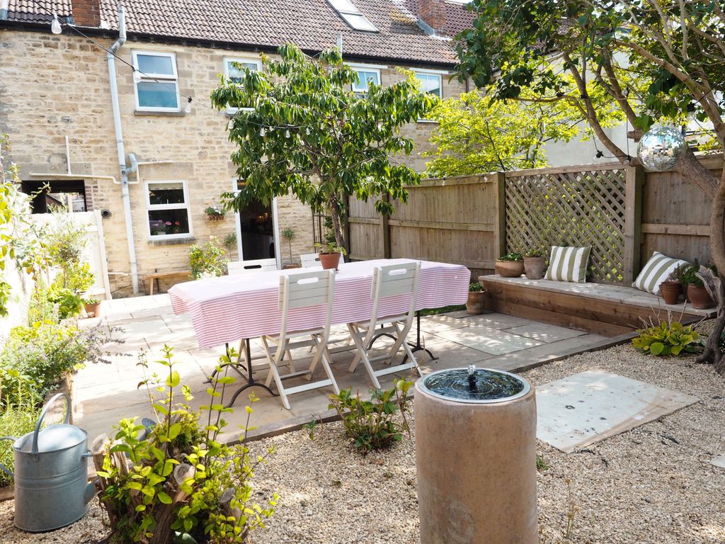 Property photo 3 of 15