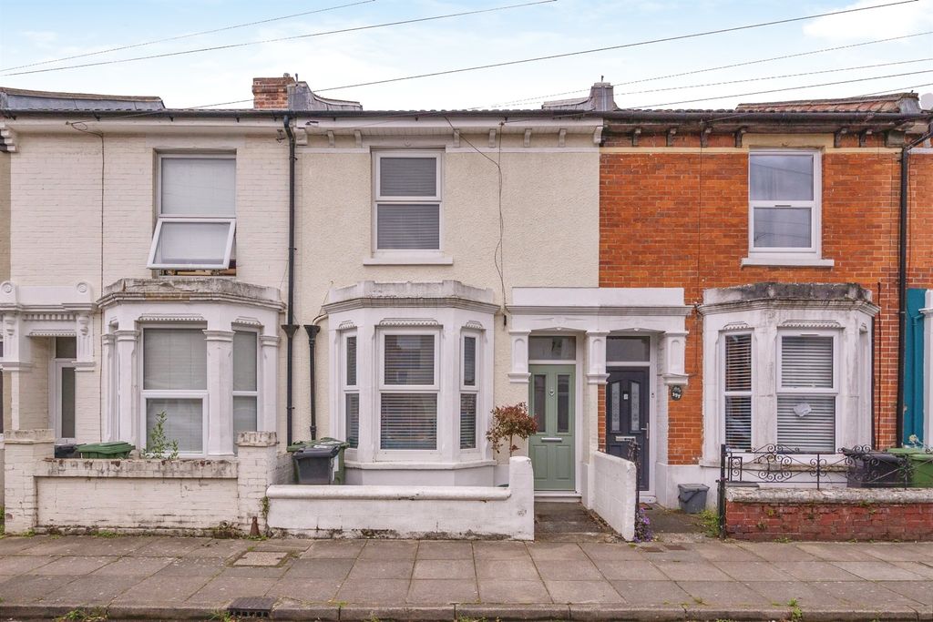 Property photo 1 of 15