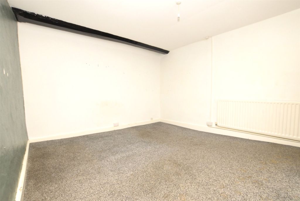 Property photo 3 of 4 Picture No. 08