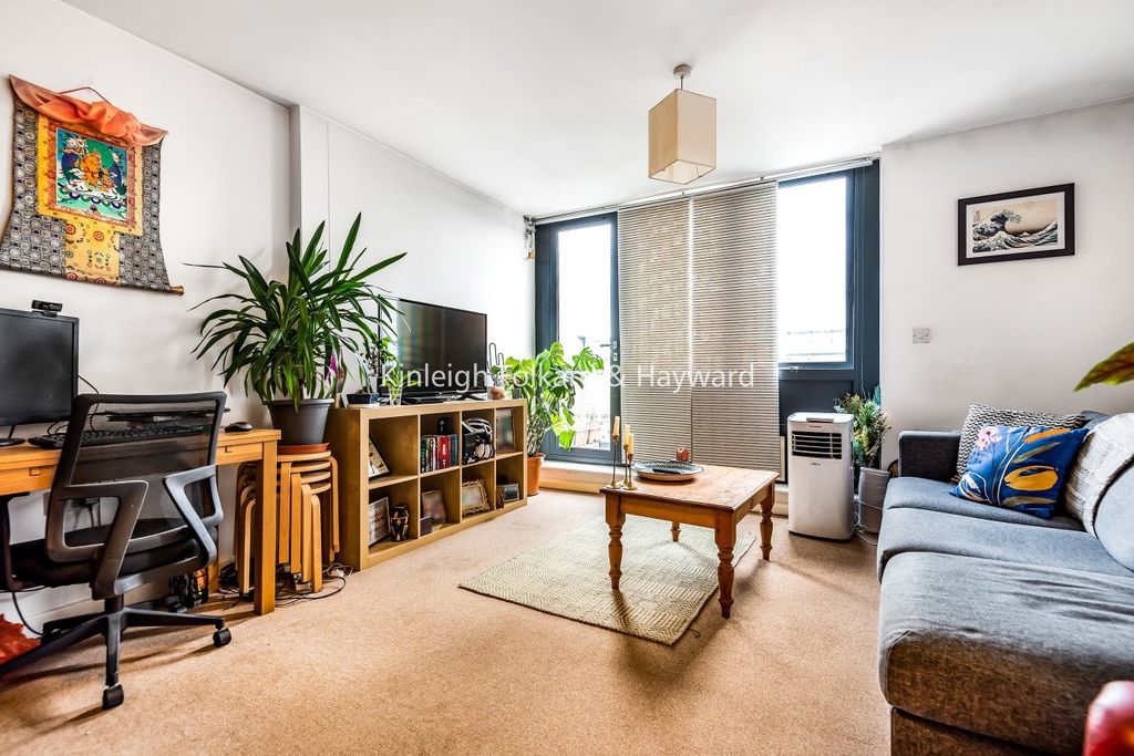 Property photo 1 of 6 Picture No. 02