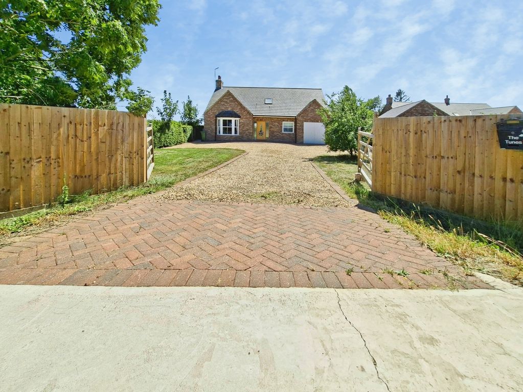 Property photo 2 of 36 Pbox-Img.Jpg