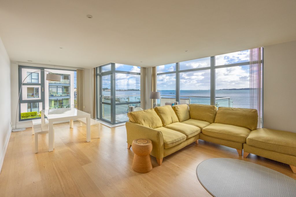 Additional image 5 of 2 bed flat for saleElizabeth Avenue, St. Peter Port, Guernsey GY1