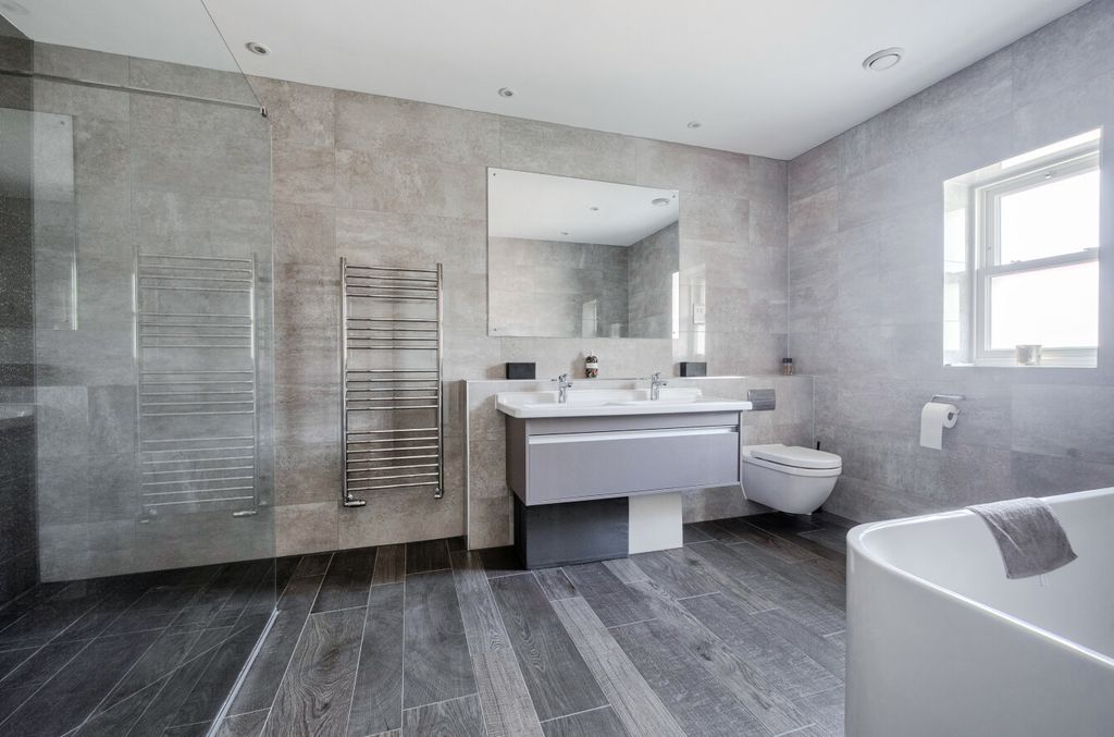 Additional image 17 of 6 bed detached house for saleWaterloo Road, Crowthorne, Berkshire RG45