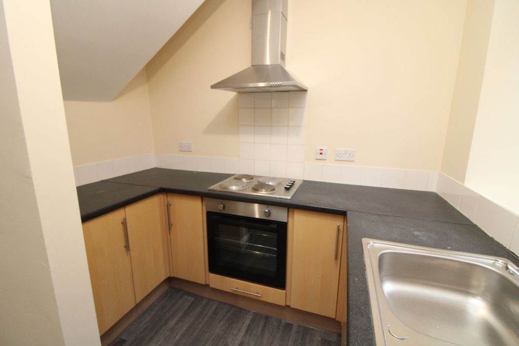 Property photo 2 of 23 Kitchen