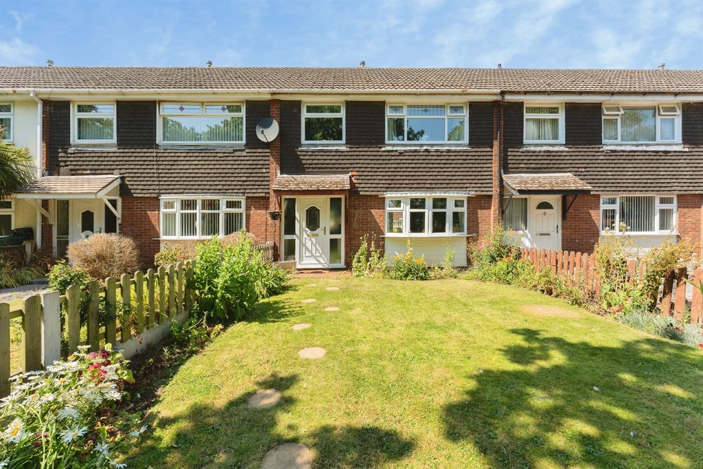 Property photo 1 of 18
