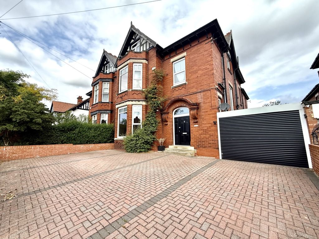 Property photo 1 of 20 Img_9958