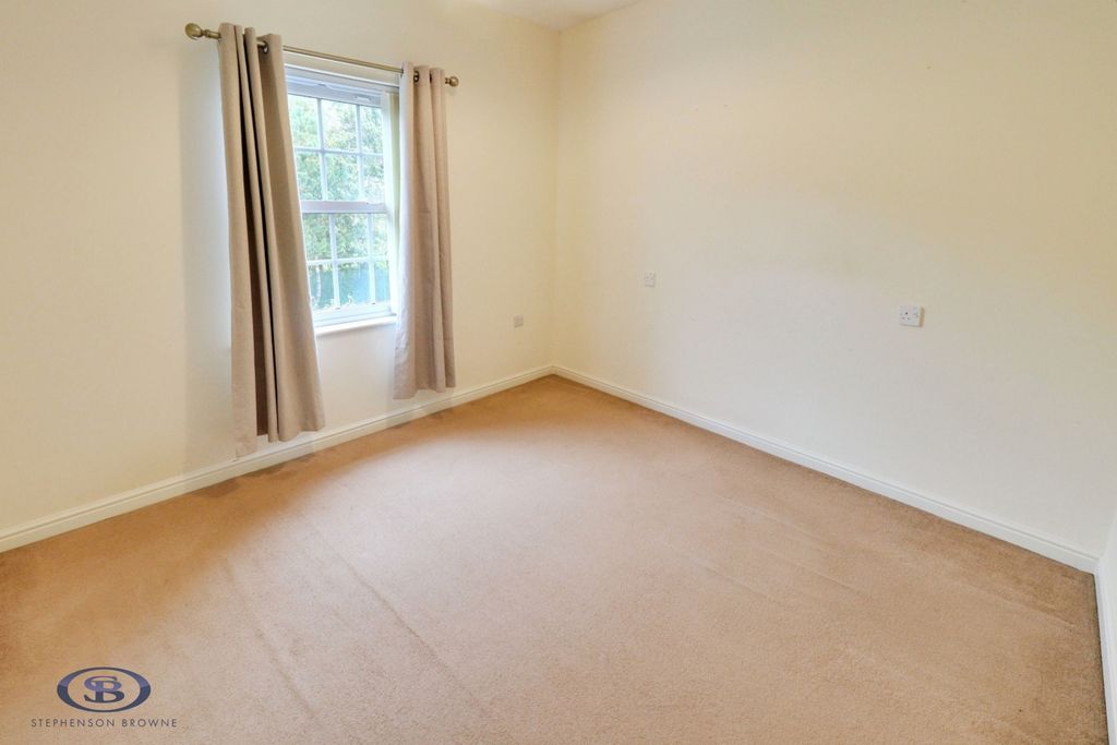 Property photo 1 of 17 Pbox-Img.Jpg