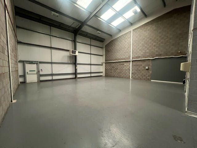Property photo 3 of 7 Image0.Jpg