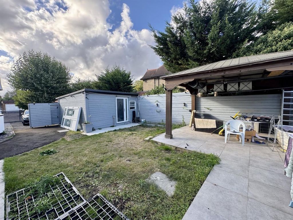 Additional image 44 of 5 bed semi-detached house for saleCheyne Walk, Croydon CR0