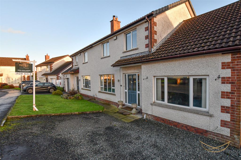 Property photo 3 of 35 Dhp-9.Jpg