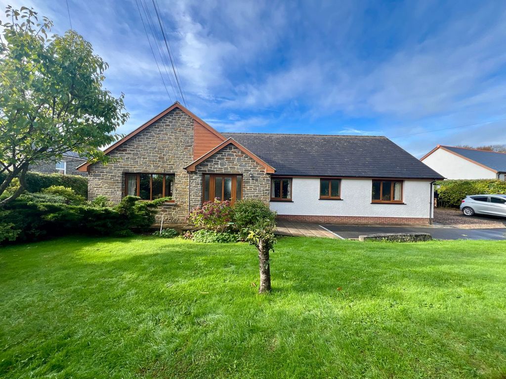 Property photo 1 of 29