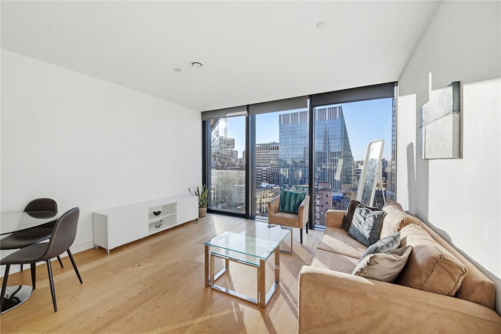 Property photo 1 of 8 Picture No. 11