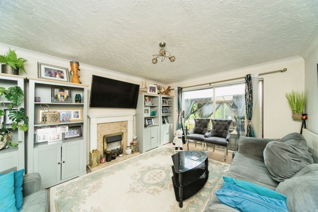 Property photo 3 of 16