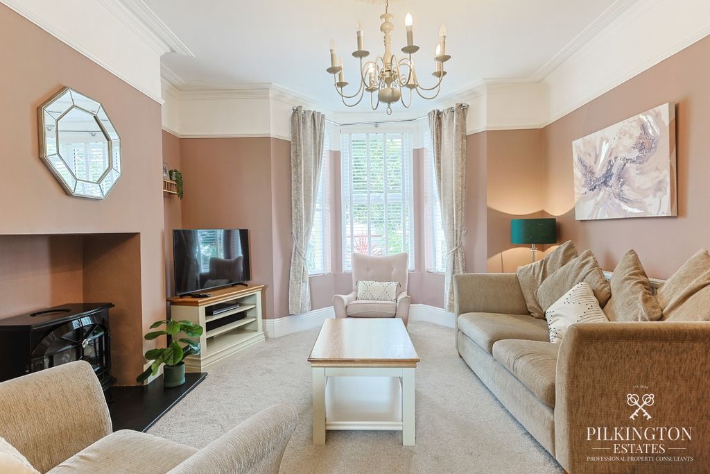 Property photo 2 of 20 5369124