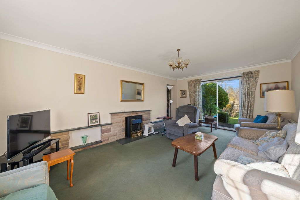 Property photo 2 of 16 Photo 9