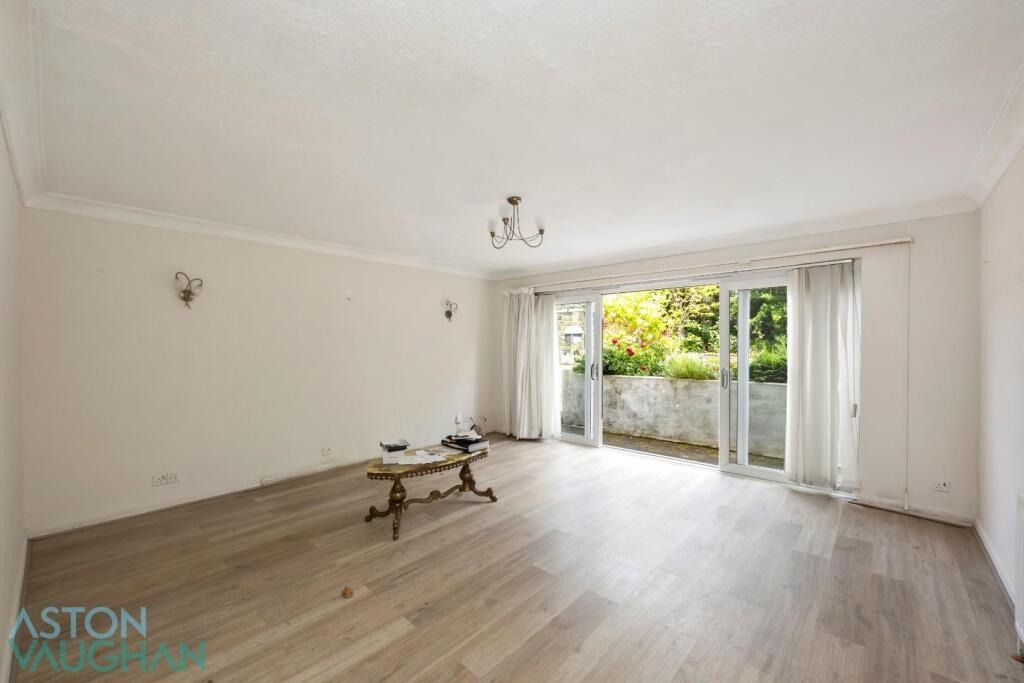 Property photo 2 of 29 4528682