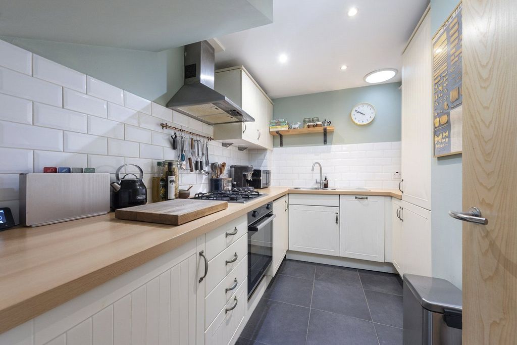 Property photo 3 of 14 Picture No. 05