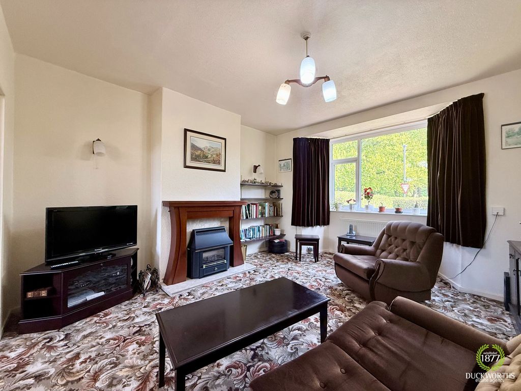 Property photo 3 of 23