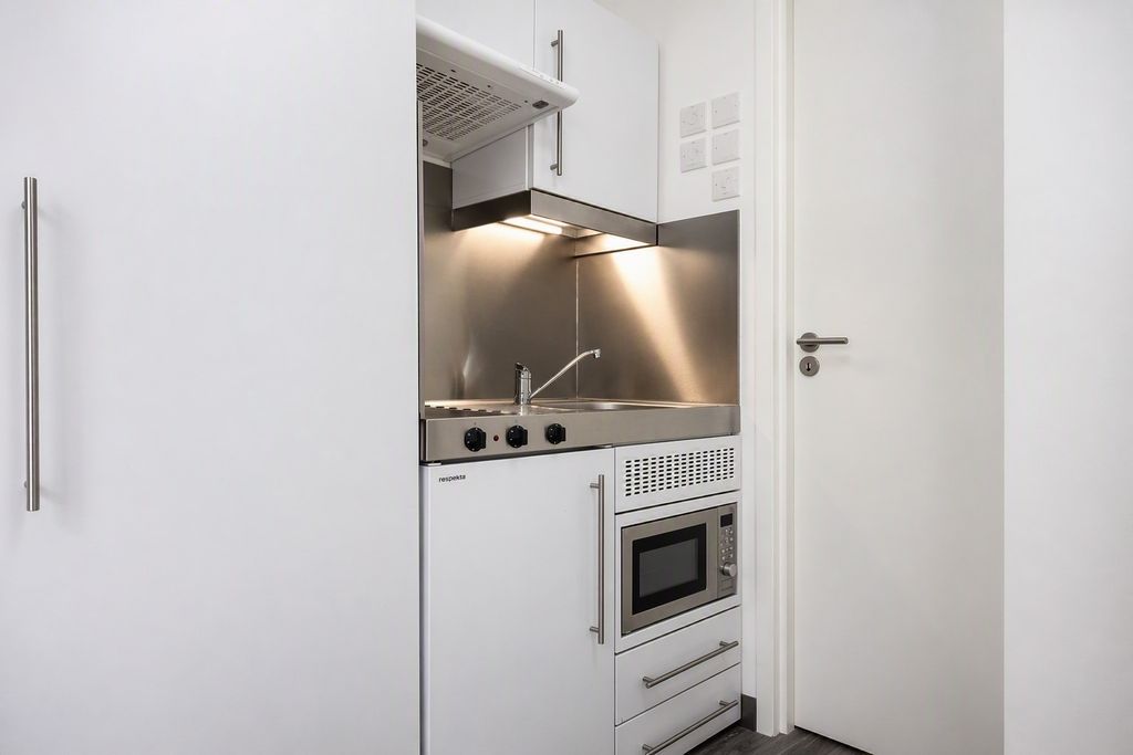 Property photo 3 of 4 Kitchen