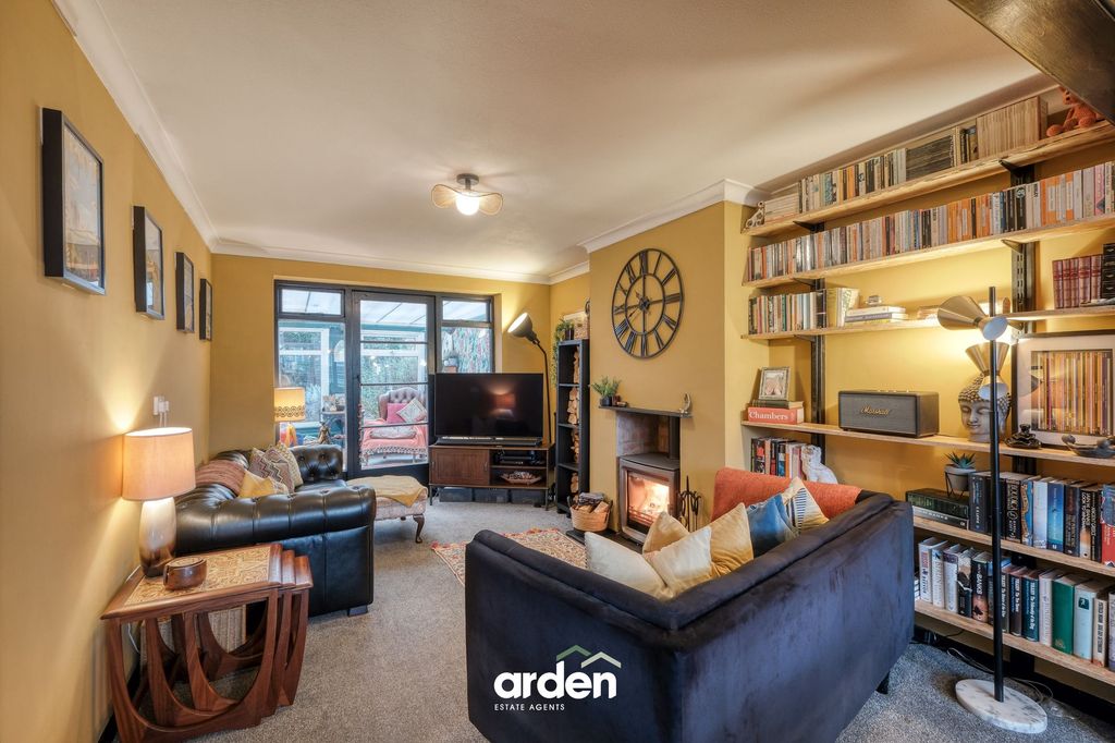 Property photo 3 of 23