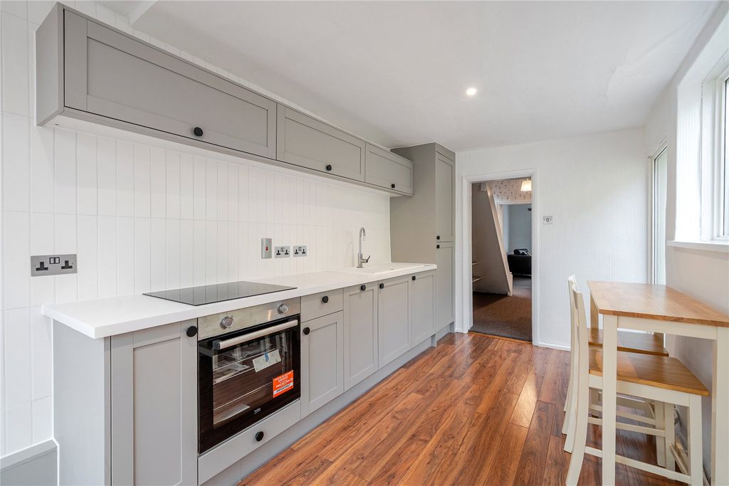 Property photo 3 of 26 Picture No. 10