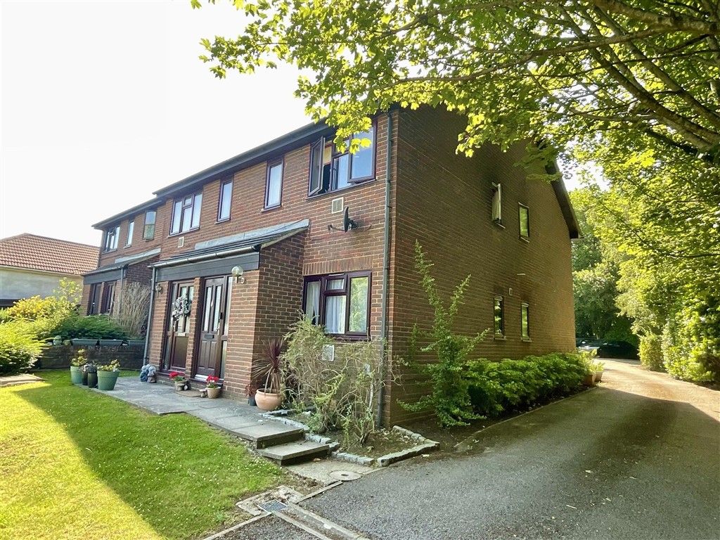 Property photo 1 of 1 External