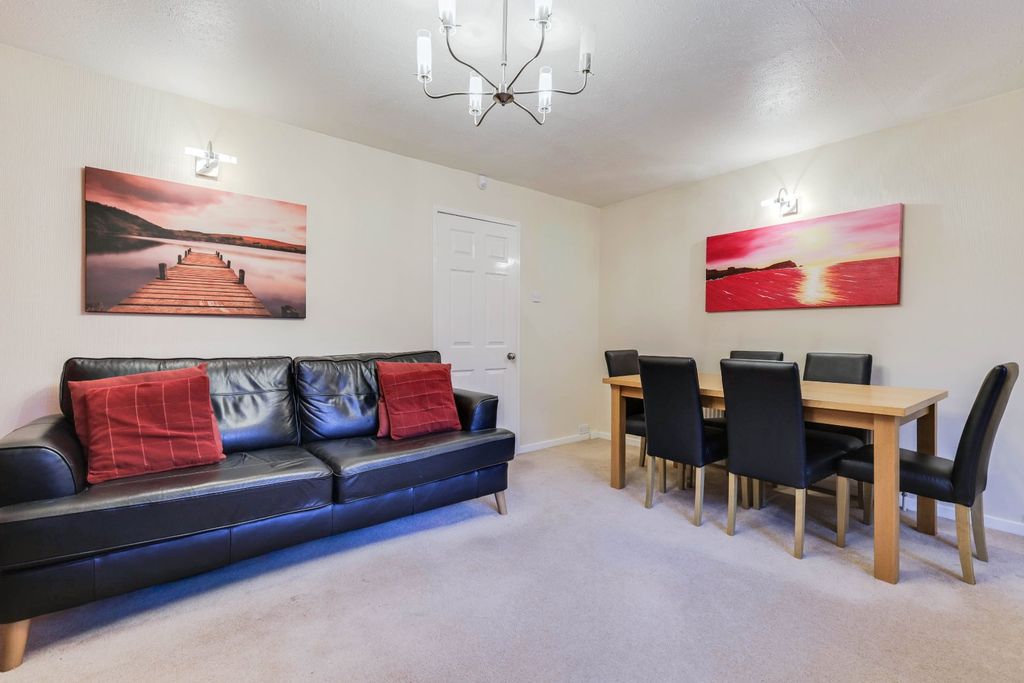 Property photo 3 of 15 Picture No. 03