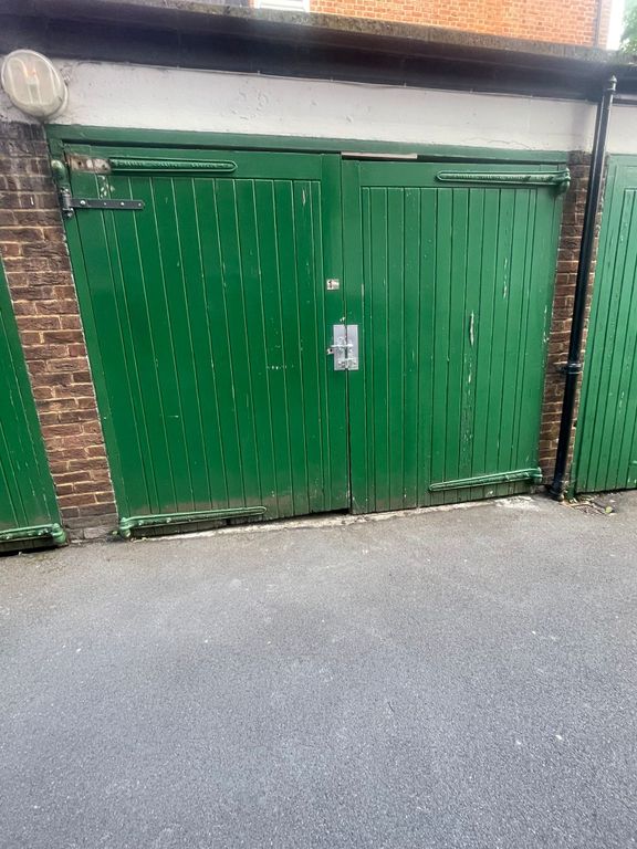 Property photo 2 of 3