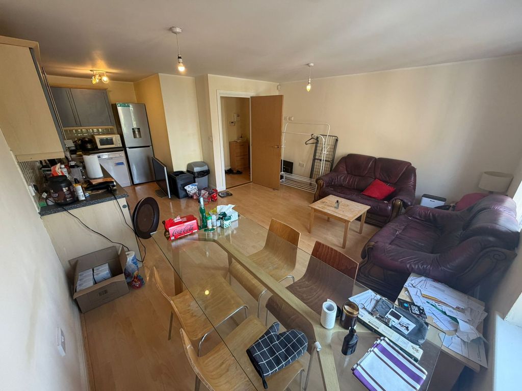 Property photo 2 of 6