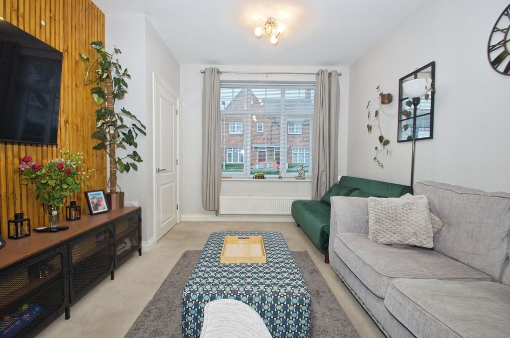 Property photo 3 of 15 Reception Room
