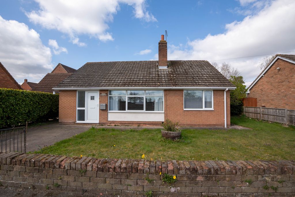 Property photo 2 of 13